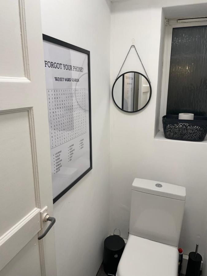 Lovely 2Bedroom 4Mins From Wimbledon Station Londres Extérieur photo