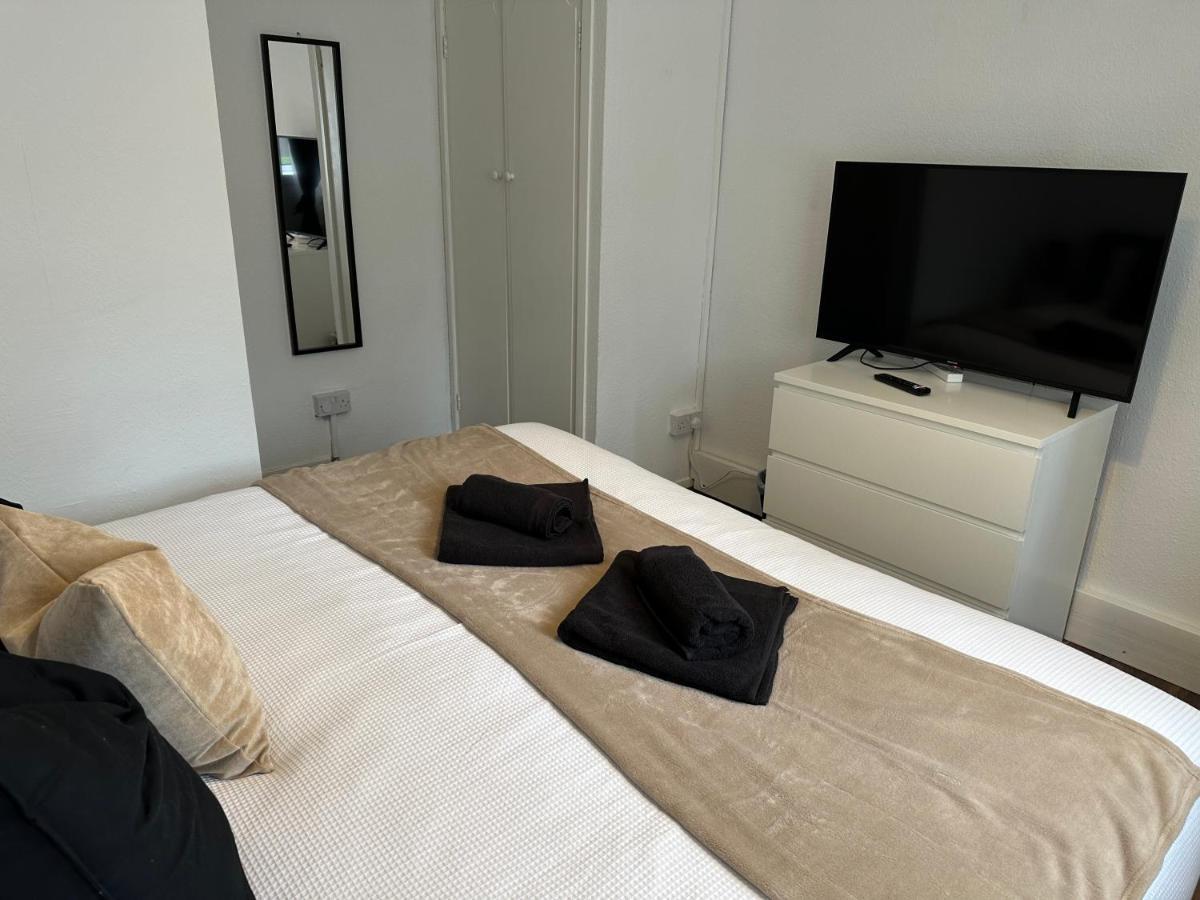Lovely 2Bedroom 4Mins From Wimbledon Station Londres Extérieur photo